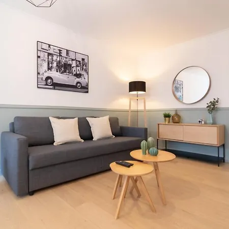 Vieux - Avec Terrasse + Parking リール