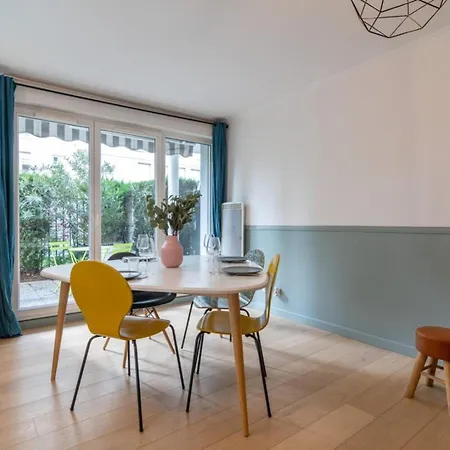 Vieux - Avec Terrasse + Parking アパート リール
